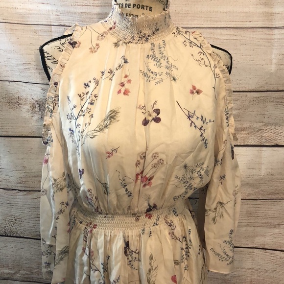 Rachel Zoe Meade Cold Shoulder Dress Silk Chiffon NWT Mini Ivory Size 2 - Picture 3 of 13